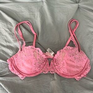 Victoria’s Secret lace bra